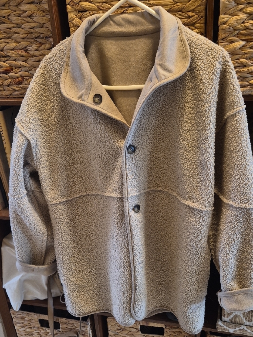 Banana Republic  Light Coco Faux-Shearling Barn Jacket Reversible - Picture 4 of 6